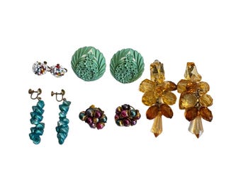 Vintage Lot of 5 Pair Lucite Beaded Multi Color Cluster Clip On Earrings Retro Jewelry