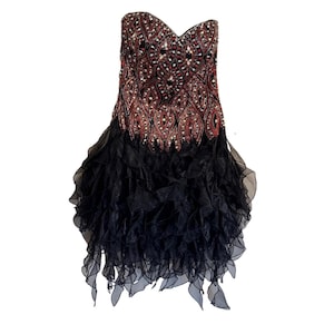 dark red and black prom dress Gothic off the Shoulder Open Back Bridal Ball Gown Black / Custom Available This fitted gown offers a flattering silhouette with a strapless sweetheart neckline and a sheer corset bodice adorned with intricate beadwork fitted lace wedding dress Black