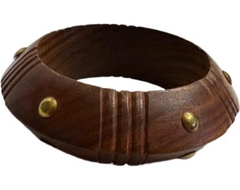 Vintage MCM 70s Brass Studs Chunky Wooden Bangle Statement Bracelet 8” Round Boho