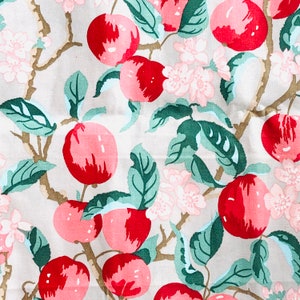 Laura Ashley Orchard Fabric: Vintage 1986 Cotton Chintz (119 X 160 CM)