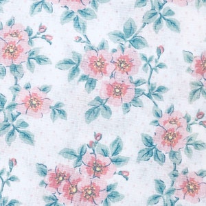 Laura Ashley Nursery Rose Fabric: Vintage Country Furnishing Cotton (120 X 50 CM)
