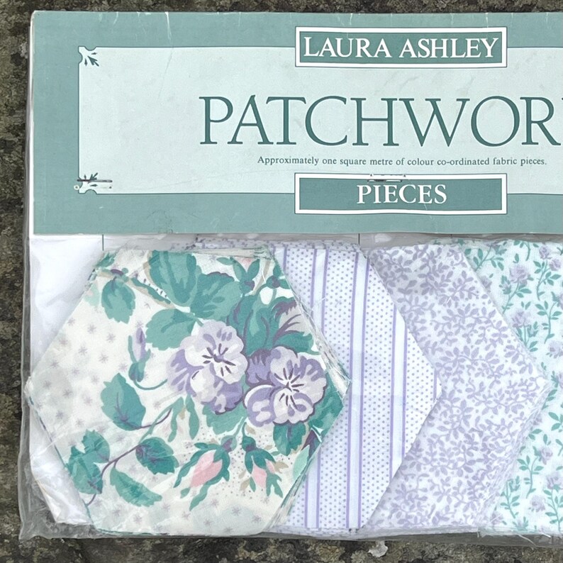 Conjunto de patchwork hexagonal: Laura Ashley, lilás, verde, 100 peças de algodão imagem 2