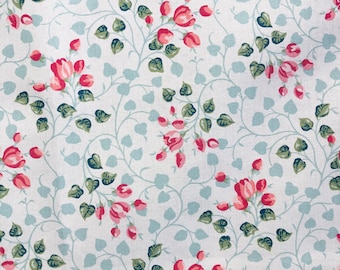 Tecido Laura Ashley Peaseblossom: Rosa Multicolorido Floral Branco, Algodão para Decoração de Campo (122 x 50 cm)