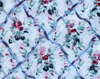 Tecido de algodão vintage Laura Ashley: estampa de rosas em treliça campestre (120 cm x 50 cm)