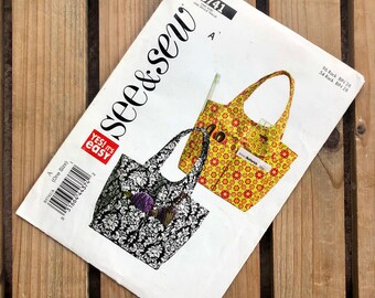 Butterick B5741 ~ Tote Bag Pattern ~ One Size ~ Paper Pattern ~ Instructions English, Francais ~ Front, Back, Side Pockets ~ 32 x 32 x 23 cm