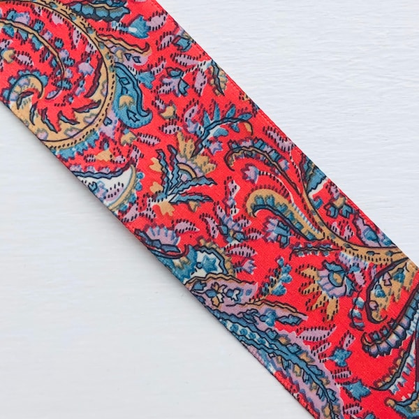 Ruban 39mm, Liberté de Londres, vintage - Mayfair Red - Single Face, Polyester - 1 Mètre - Liberty Haberdashery