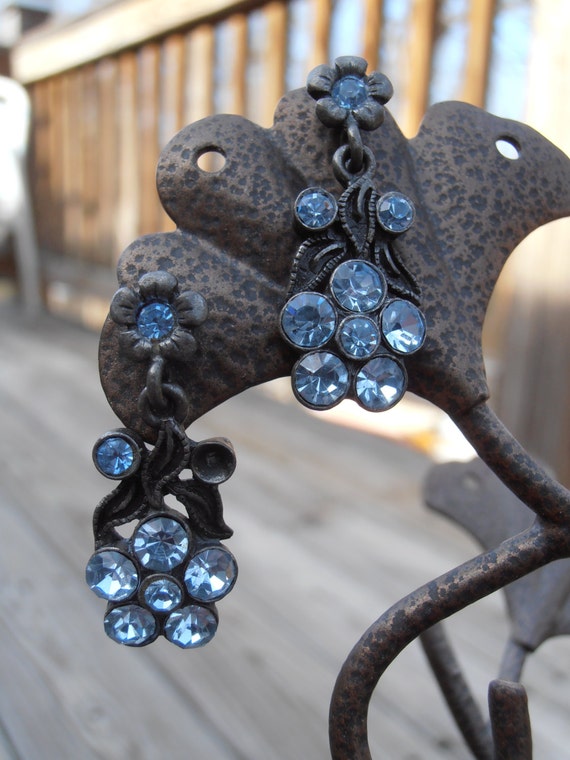 Vintage Topaz Blue  Flower Dangling/Drop Earrings - image 4