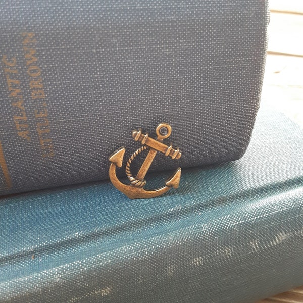 Small Anchor Charms -Set of 3 -Jewelry Charms -Anchor -Bronze Anchor-Nautical Jewelry -Anchor Necklace -Anchor Bracelet- Beach Life