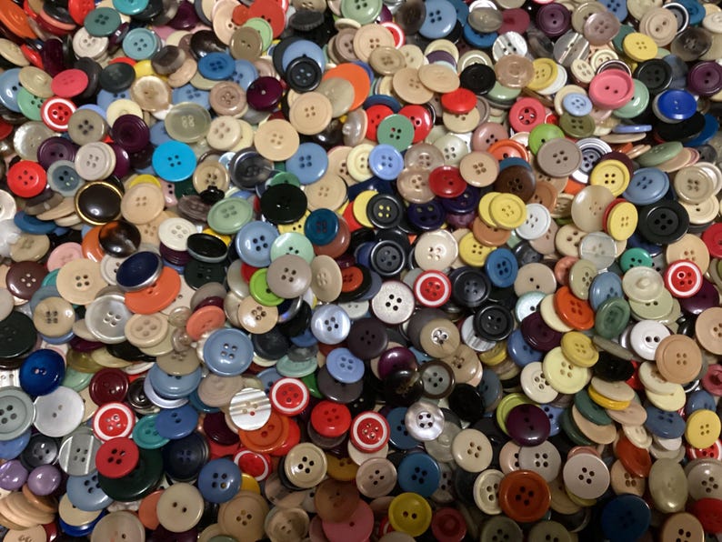 Large Red Button Clicker Five Pounds -vintage Buttons-from Factory Closing 1980’s - Most .75” - Etsy