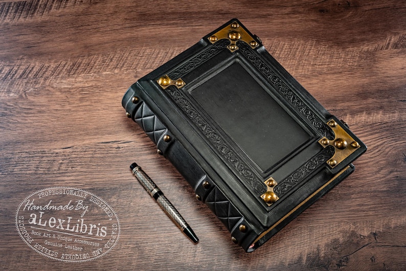 Handmade Italian Leather Journal: Medieval Book of Shadows, Traveler Sketchbook image 4