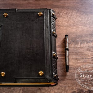 Handmade Italian Leather Journal: Medieval Book of Shadows, Traveler Sketchbook image 8