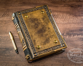 Diario artigianale in pelle italiana, 20 x 25 cm - Diario medievale con rilievi