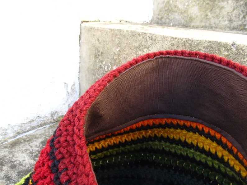 Tam Rasta hat Size M rainbow & black lined 100% wool image 4