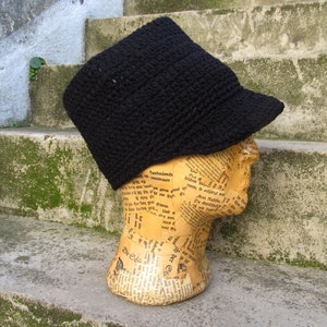 Headband Size L Dreads Tube Hat with brim peak black