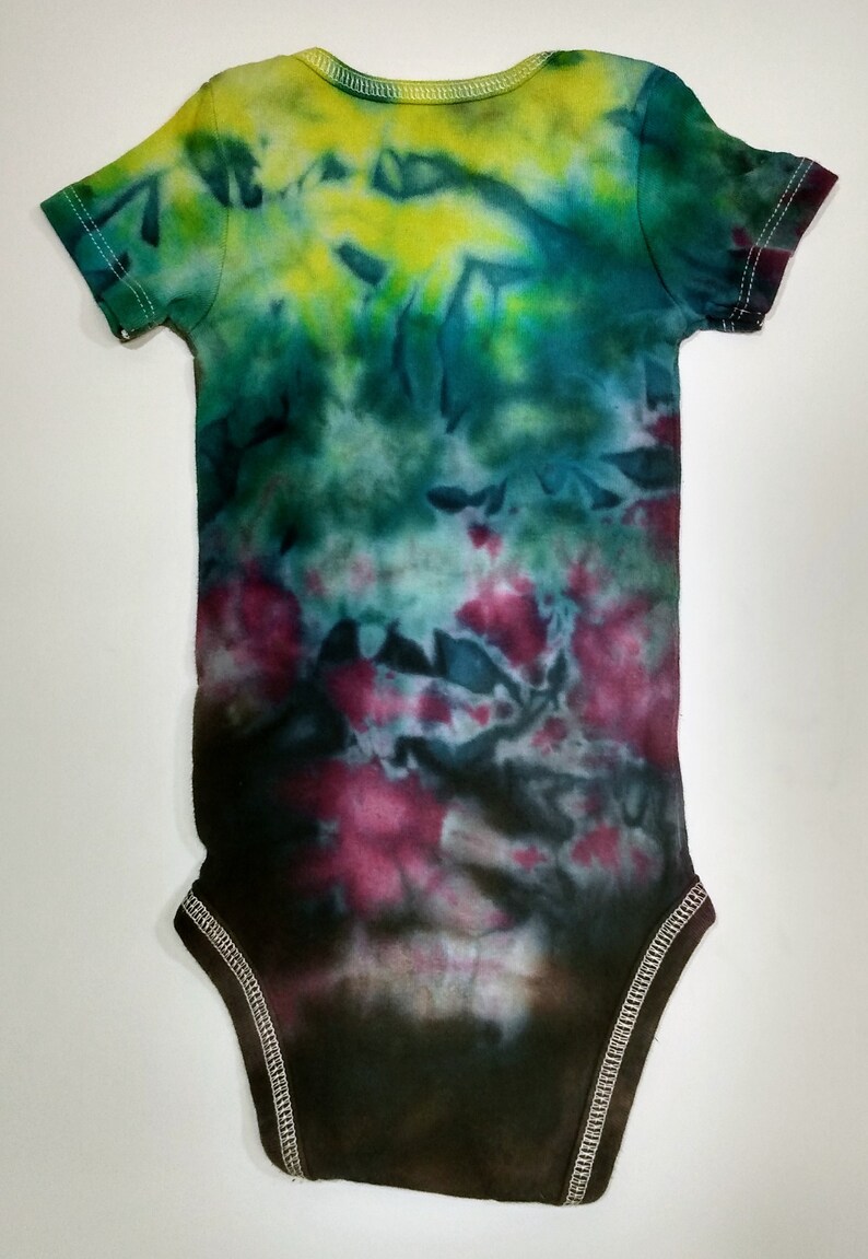 9 Month Size Tie Dye Ice Dye Short Sleeve Baby Bodysuit