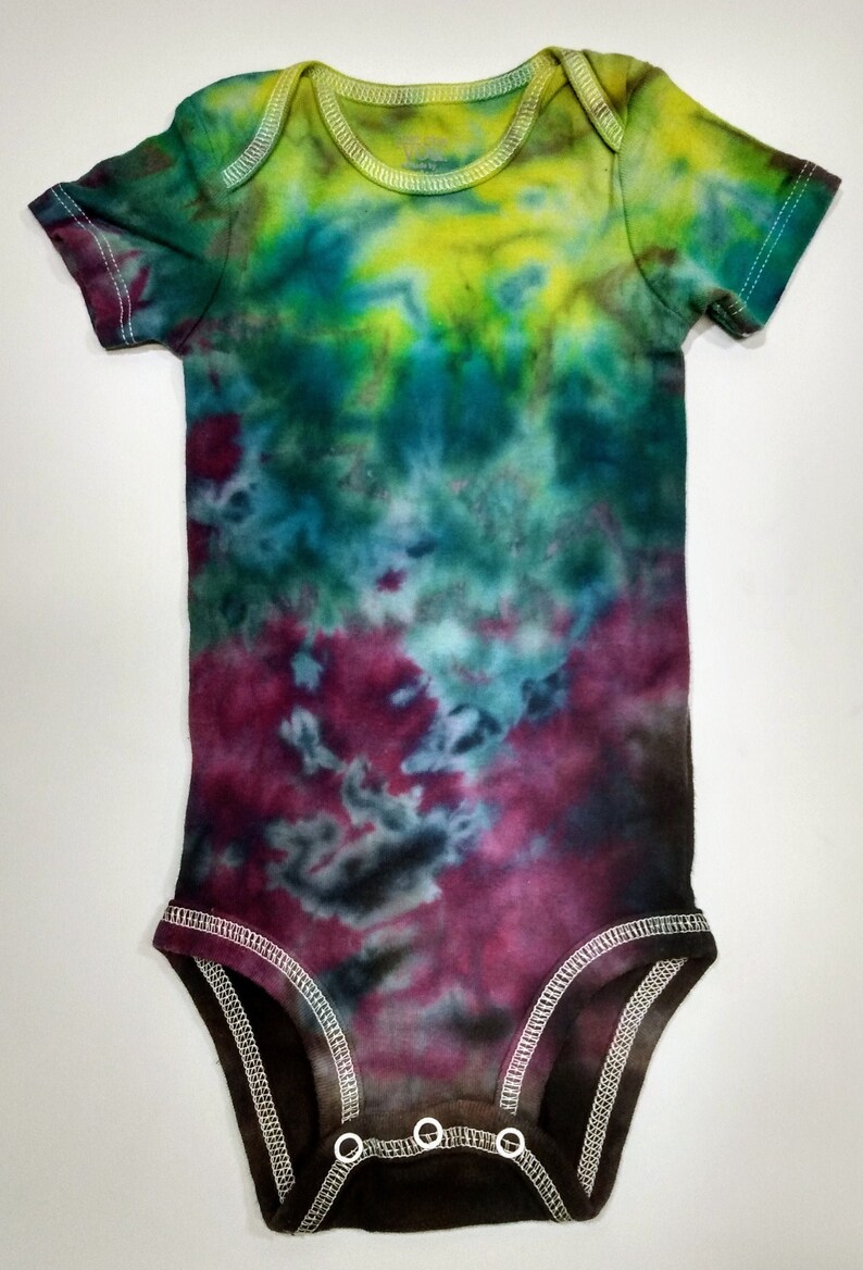 9 Month Size Tie Dye Ice Dye Short Sleeve Baby Bodysuit