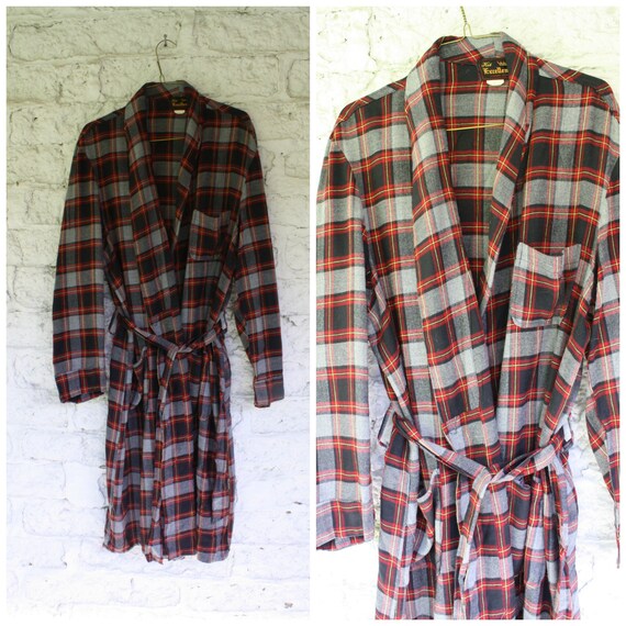 1950s Mens Plaid Robe / Mens Vintage Bathrobe / Bl