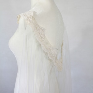 Lace and Italian Tulle Cape Veil / Wedding Cape for Strapless Wedding Dress  / Shoulder Veil
