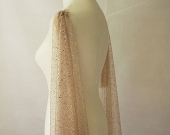 Velo de novia de tul con lámina dorada suave y brillante / Velo de hombro