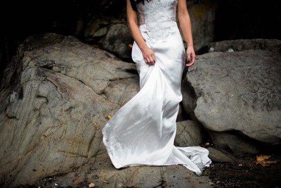 River Gown / Beach Wedding Dress / Low Back Simple Wedding Dress /Criss-Cross Straps / Lace / Beaded / Silk Satin / Mermaid River Gown / Beach Wedding Dress / Low Back Simple Wedding Dress /Criss-Cross Straps / Lace / Beaded / Silk Satin / Mermaid