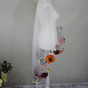 Wedding Veil with Flowers / Wildflower 3d Lace Drop Veil / Colorful Garden Botanicals on Illusion Tulle image 5