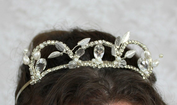 Regina Bridal Crown