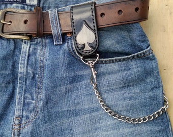 Wallet chain in vegetable leather hand carved with a ace of spades