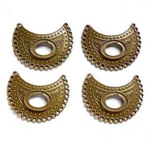 4 Antique Bronze Connectors - 1-51