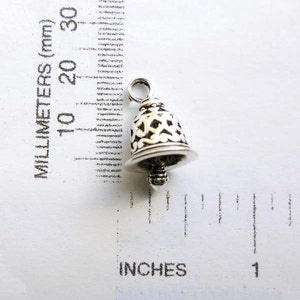 4 Antique Silver Bell Charms 20-A-27 画像 2