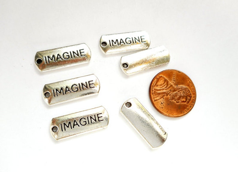 22-10-1 6 Antique Silver Imagine Word Charms