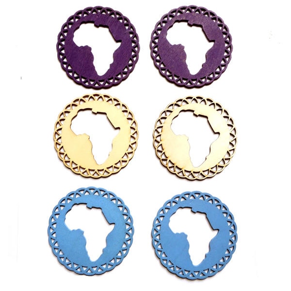 2 Wooden Africa Pendant/Charms - 32-9