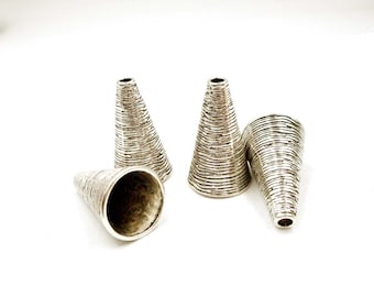 4 Antik Silber Kegel Perlen/Quastenkappen - 32-13-A