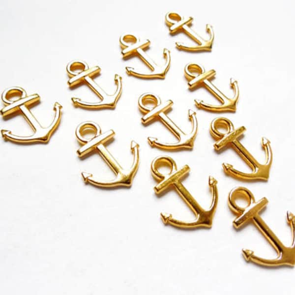 10 Gold Anchor Charms - 12-30
