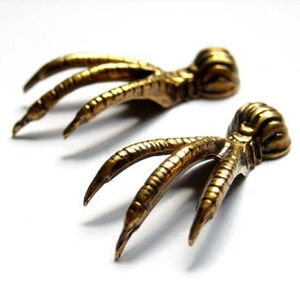 1 Antique Brass Bird's Claw Stampings 22-18-4 image 4