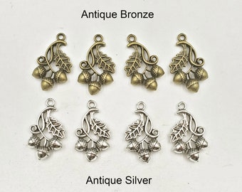 4 Antique Bronze Or Antique Silver Acorn With Leaves - 21-43-20