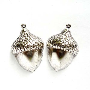 2 Antique Silver Acorn Charms - 27-29-2