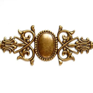 1 Antique Brass Ornate Gothic Bracelet Connector - 1-61