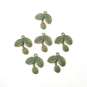 6 Patina And Antique Bronze Leaf Charms - 30-3-4