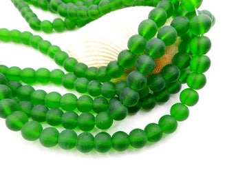 40 Green Frosted 8mm Glass Beads - 26-50A
