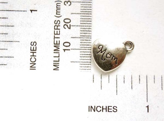 アンティーク シルバー ファミリー ハート ワード チャーム アソート