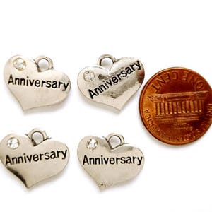 4 Antique Silver Anniversary Heart Charms 21-29-9 image 3