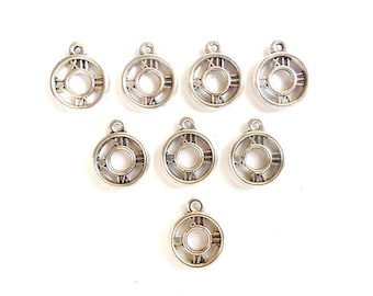 8 Antique Silver Roman Numerals Clock Charms - 22-1-3