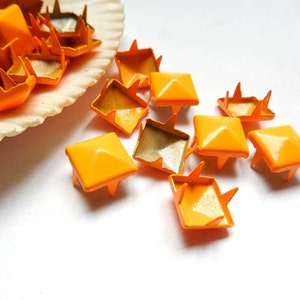 50 Orange Pyramid Square Studs - 9mm - 39-20
