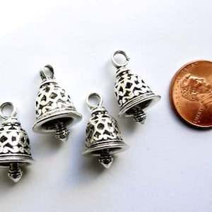 4 Antique Silver Bell Charms 20-A-27 画像 3