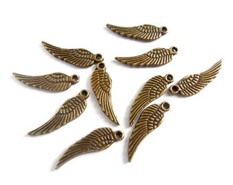 10 Antique Bronze Steampunk Angel Wing Charms - 22-2-3