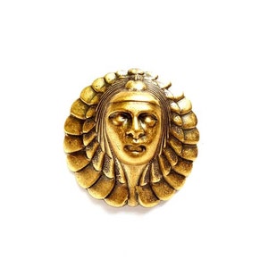 1 Antique Brass Egyptian Queen Stamping - 22-14-4