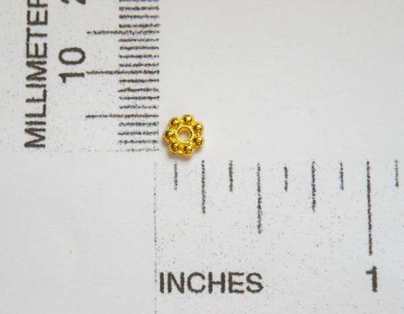 50 Gold Plated Daisy Spacers 4mm or 5mm 17-GO-8 image 2