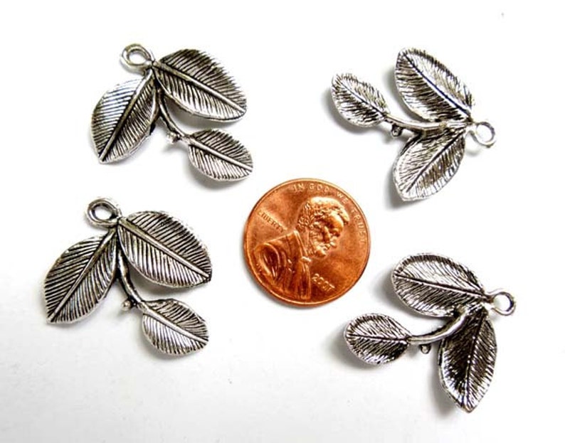 6 Antique Silver Leaf Charms 27-23-1 image 3