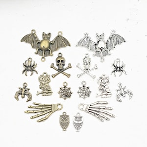 8 Antique Bronze Or Antique Silver Assorted Halloween Charms - 20-R-12