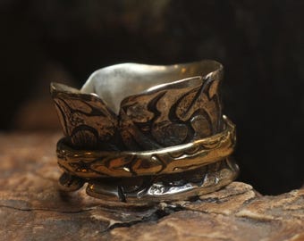 Bague tendance de luxe en or jaune 9 carats sur anneau texturé en argent sterling, taille US 6